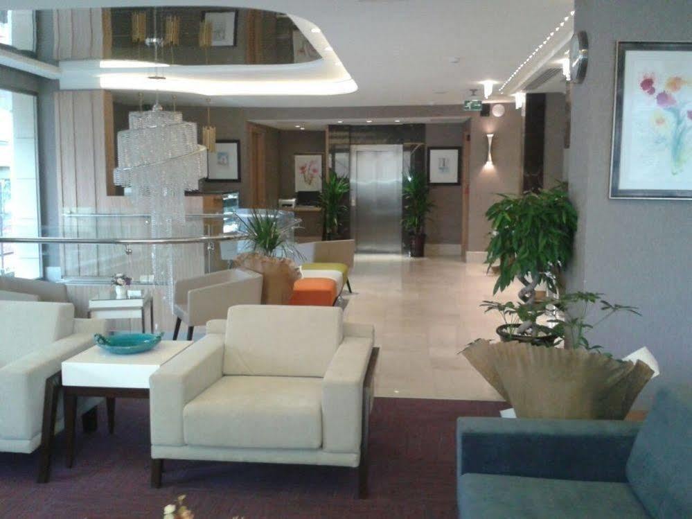 The Crater Hotel Tatvan Exterior photo